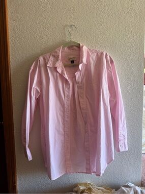 Universal Thread Light Pink Button-Down Shirt